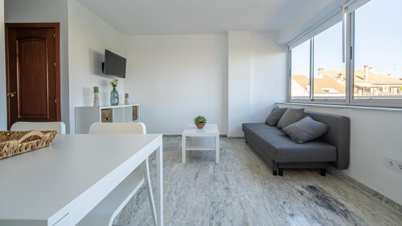 Conjunto De Apartamentos Antiguo Palacio Hotel Paris Huelva Ngoại thất bức ảnh